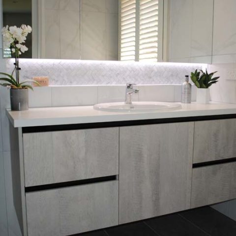 Off The Floor Vanity For Modern Bendigo Bathroom Design